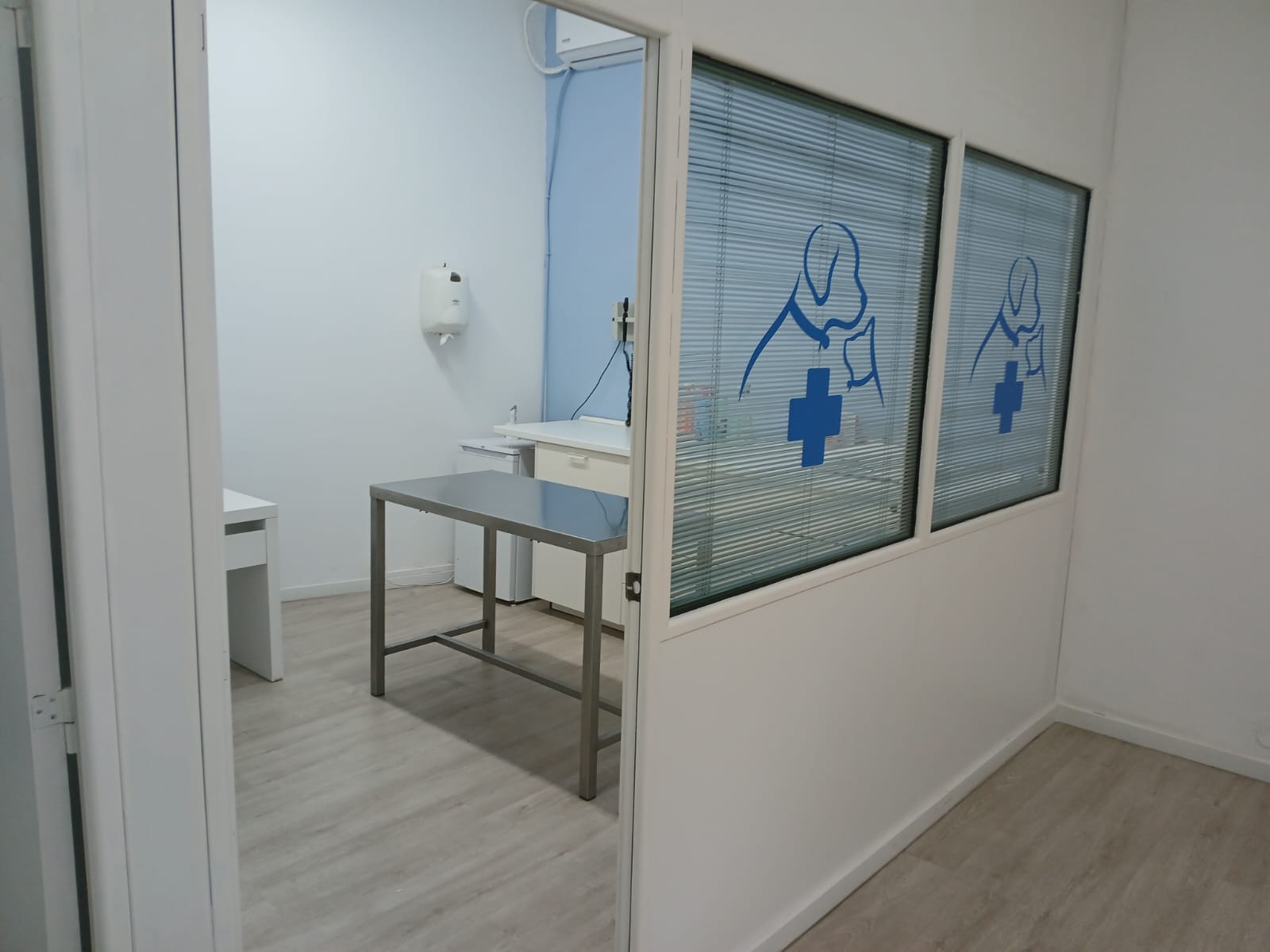 Serveis veterinaris 24 hores a Barcelona per a la cura integral de la teva mascota.